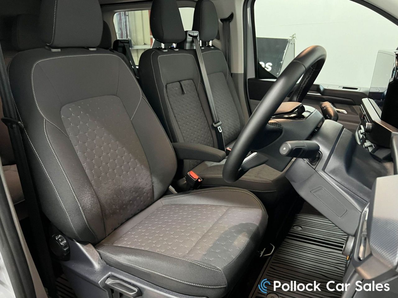 2026 FORD TRANSIT CUSTOM 2.0 320 EcoBlue Limited Crew Van Double Cab 5dr Diesel Auto L2 H1 Euro 6 (s - vehicle photo 30 for sale on PureCar