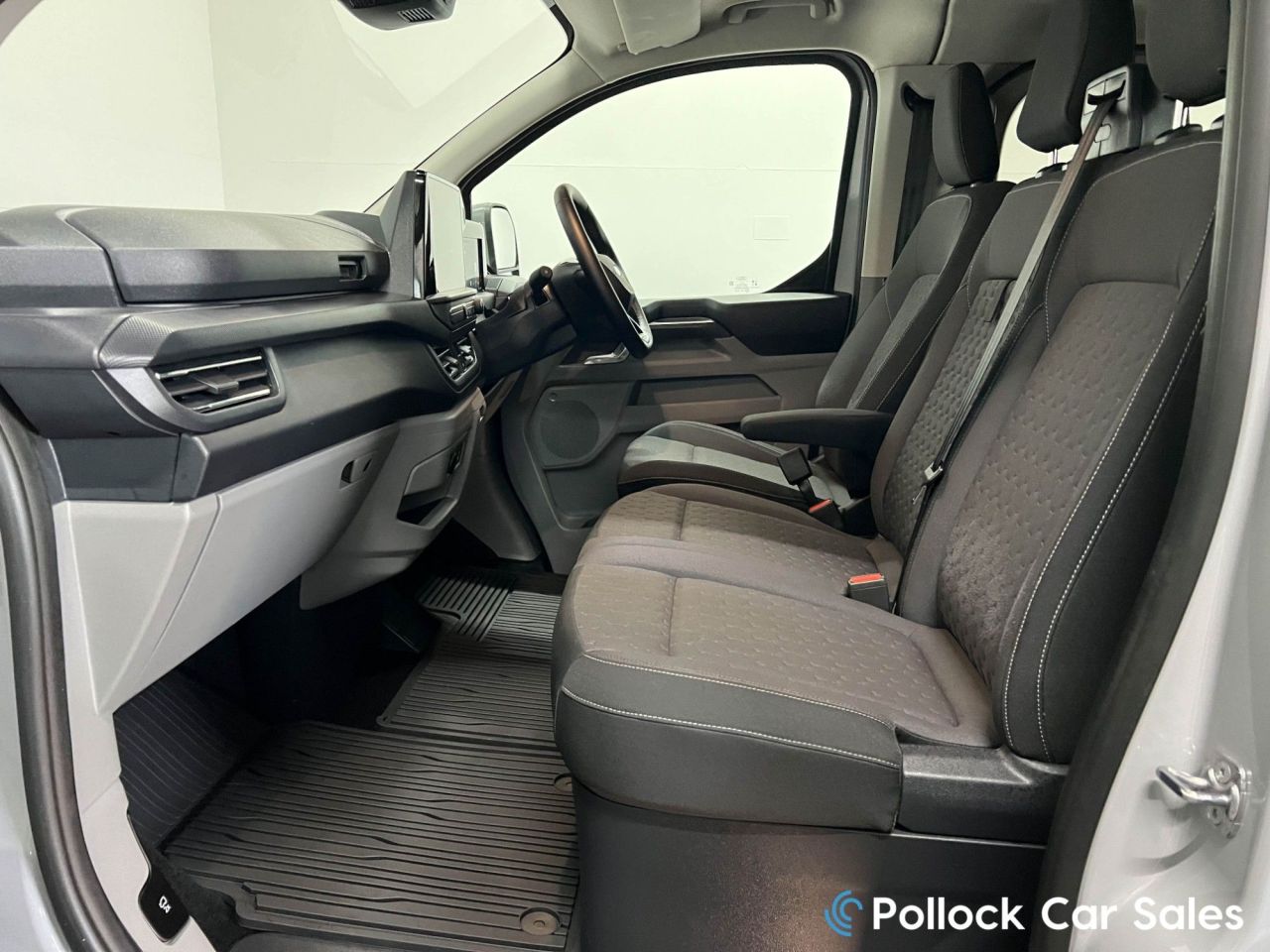 2026 FORD TRANSIT CUSTOM 2.0 320 EcoBlue Limited Crew Van Double Cab 5dr Diesel Auto L2 H1 Euro 6 (s - vehicle photo 32 for sale on PureCar