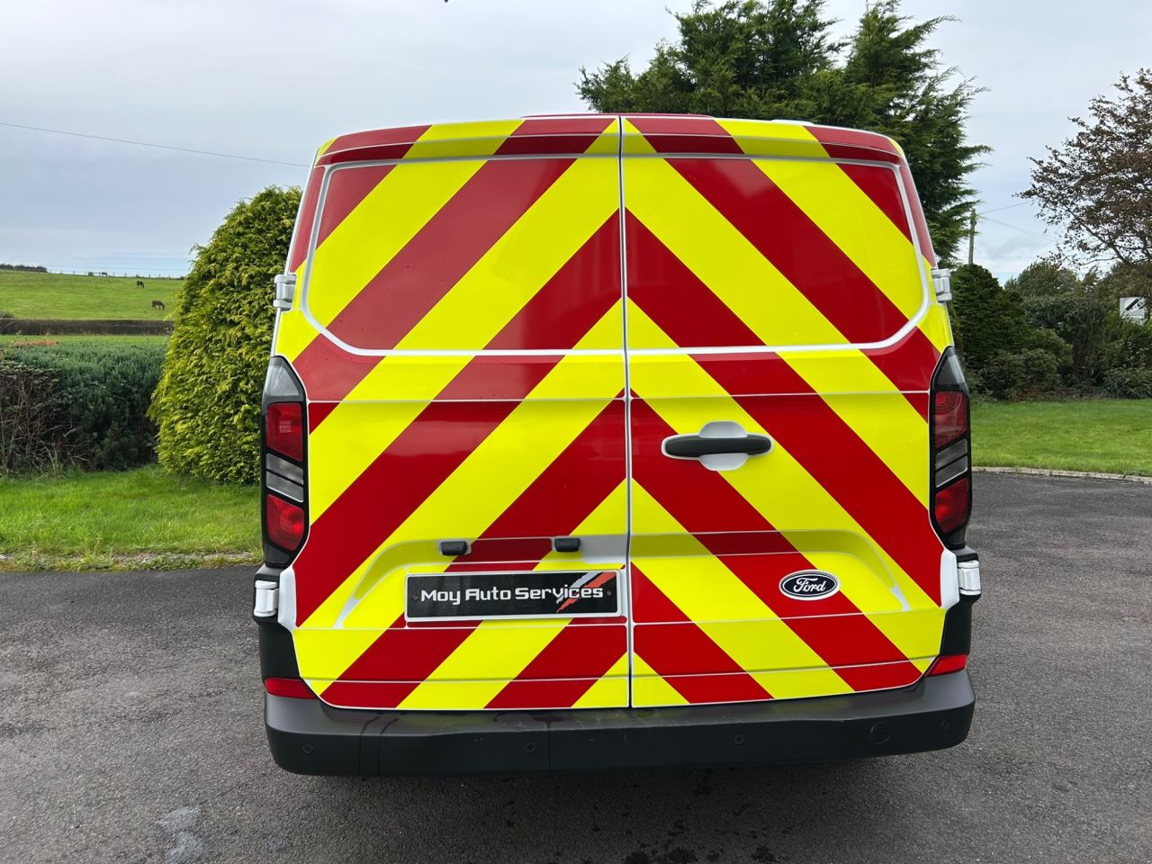 2025 FORD TRANSIT CUSTOM 2.0 280 EcoBlue Leader Panel Van 5dr Diesel Manual L1 H1 Euro 6 (s/s) (110 - vehicle photo 6 for sale on PureCar