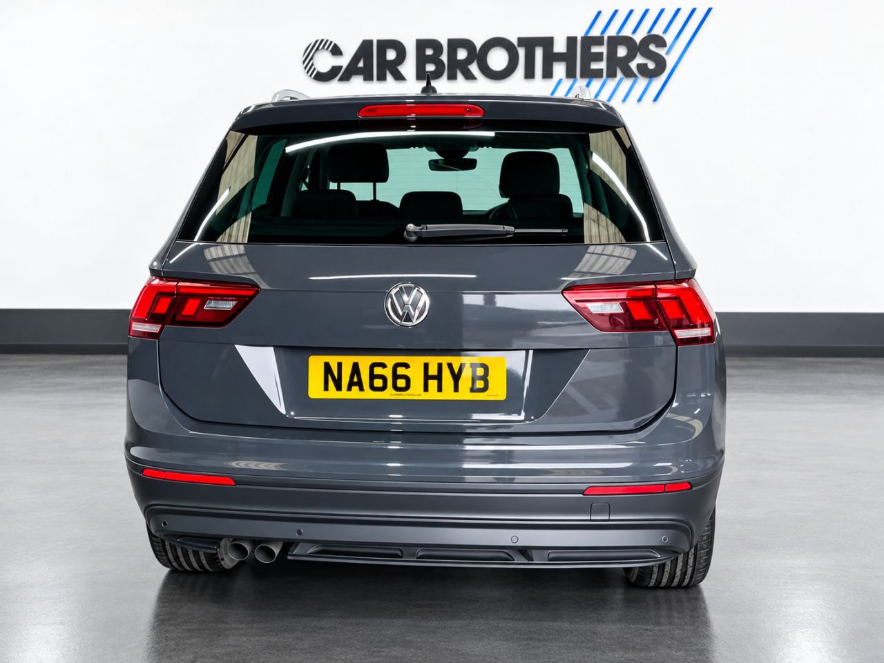2017 VOLKSWAGEN TIGUAN 2.0 TDI BlueMotion Tech SE Navigation SUV 5dr Diesel Manual 4Motion Euro 6 - vehicle photo 9 for sale on PureCar