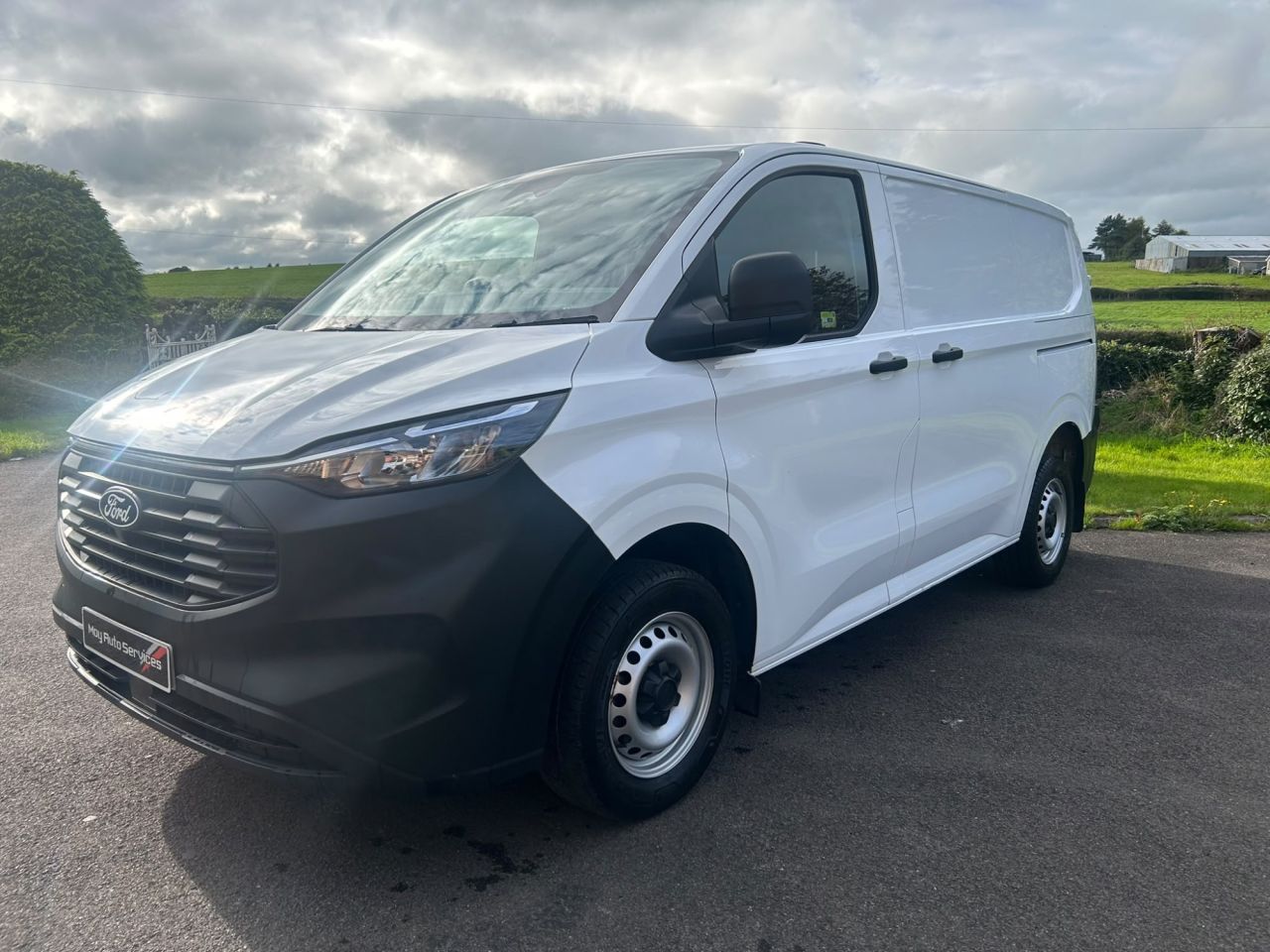 2025 FORD TRANSIT CUSTOM 2.0 280 EcoBlue Leader Panel Van 5dr Diesel Manual L1 H1 Euro 6 (s/s) (110 - vehicle photo 3 for sale on PureCar