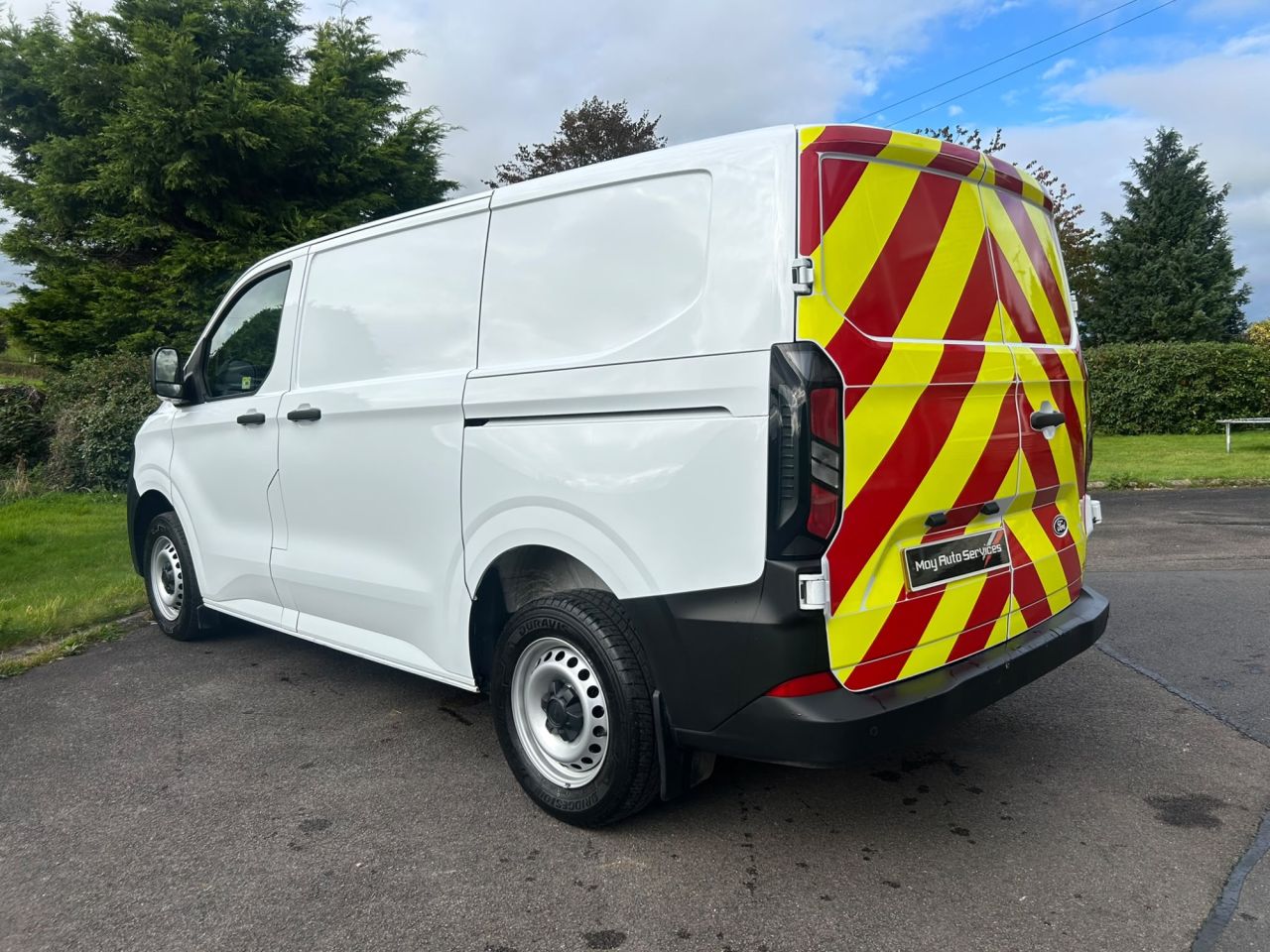 2025 FORD TRANSIT CUSTOM 2.0 280 EcoBlue Leader Panel Van 5dr Diesel Manual L1 H1 Euro 6 (s/s) (110 - vehicle photo 5 for sale on PureCar