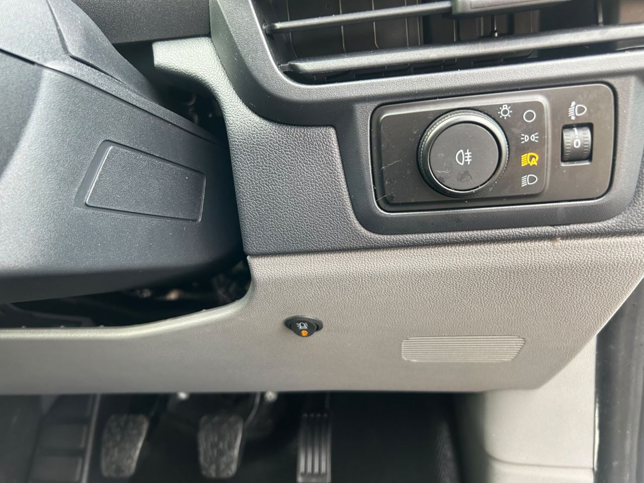 2025 FORD TRANSIT CUSTOM 2.0 280 EcoBlue Leader Panel Van 5dr Diesel Manual L1 H1 Euro 6 (s/s) (110 - vehicle photo 13 for sale on PureCar