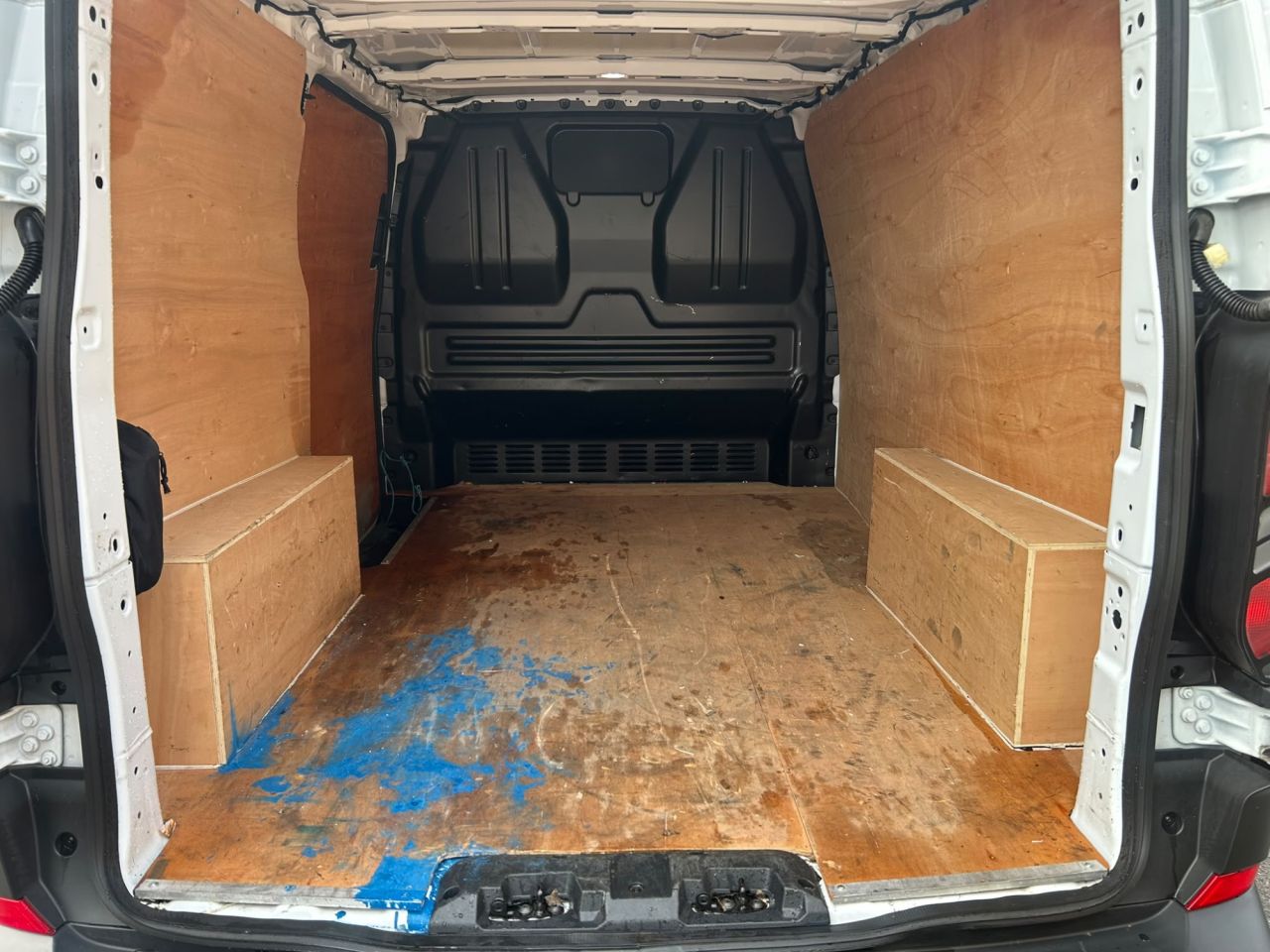 2025 FORD TRANSIT CUSTOM 2.0 280 EcoBlue Leader Panel Van 5dr Diesel Manual L1 H1 Euro 6 (s/s) (110 - vehicle photo 18 for sale on PureCar
