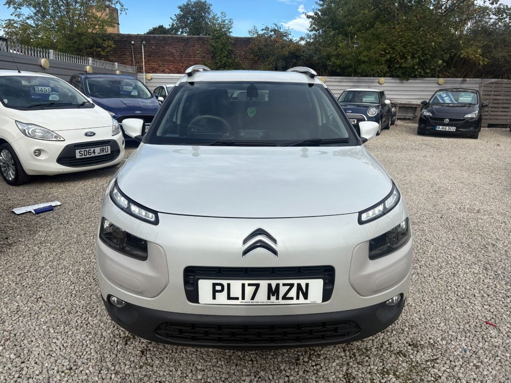 2017 Citroen C4 Cactus — image 2