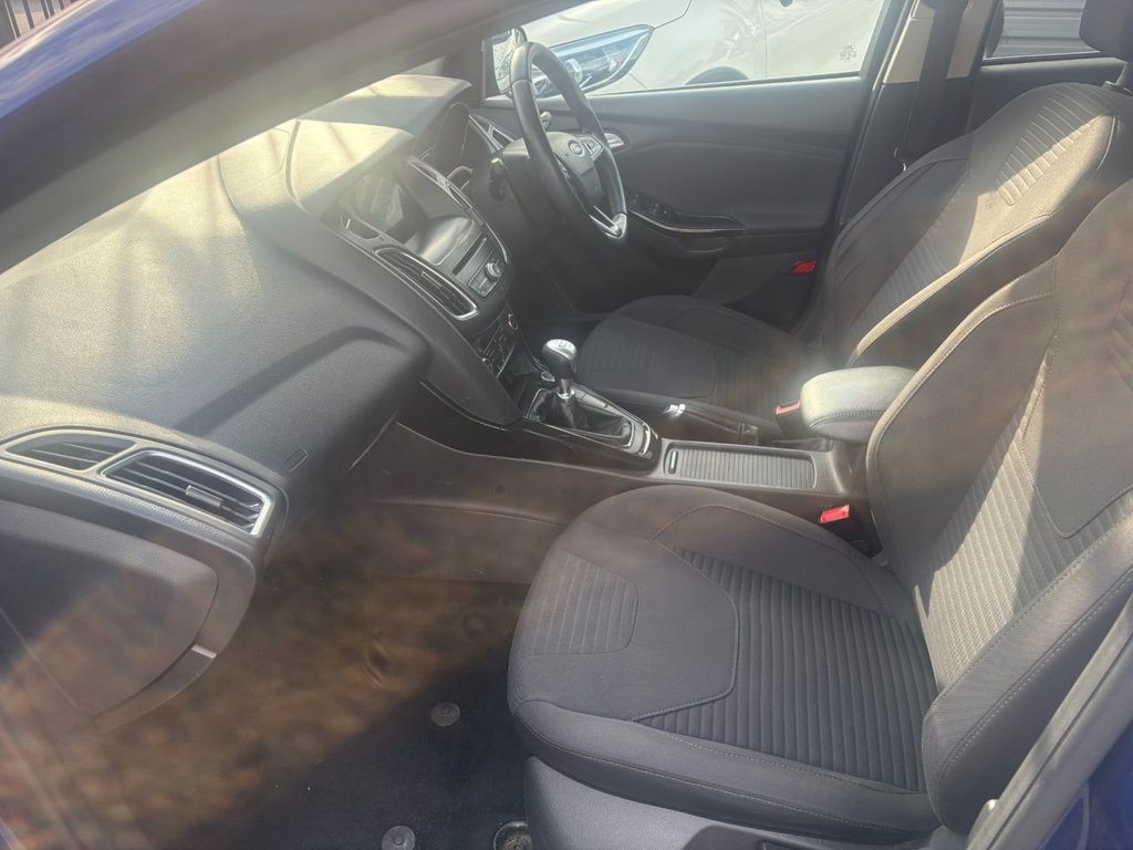 2017 Ford Focus — image 17