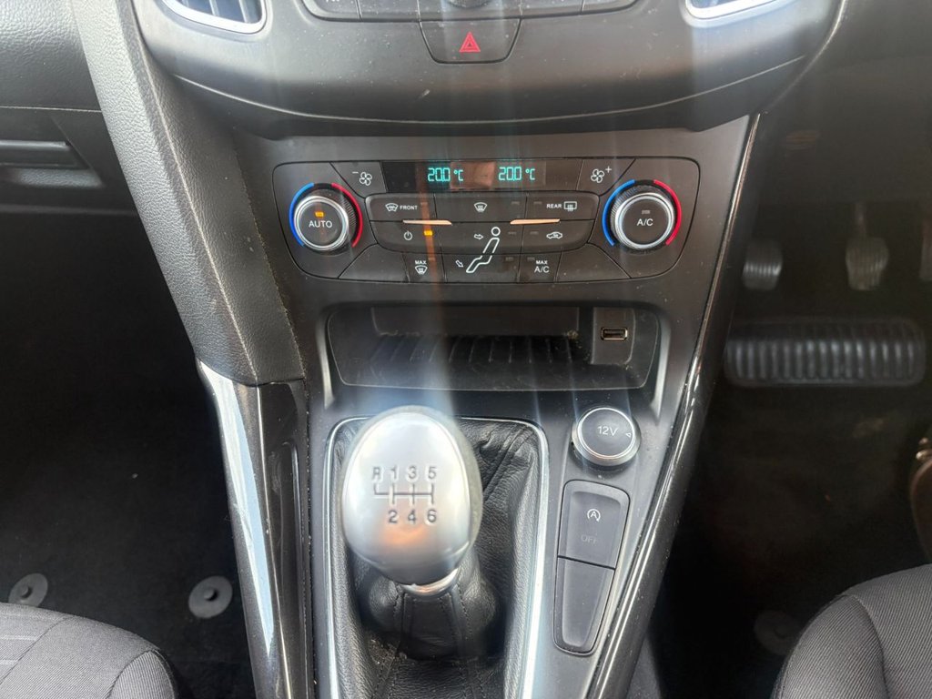 2017 Ford Focus — image 15