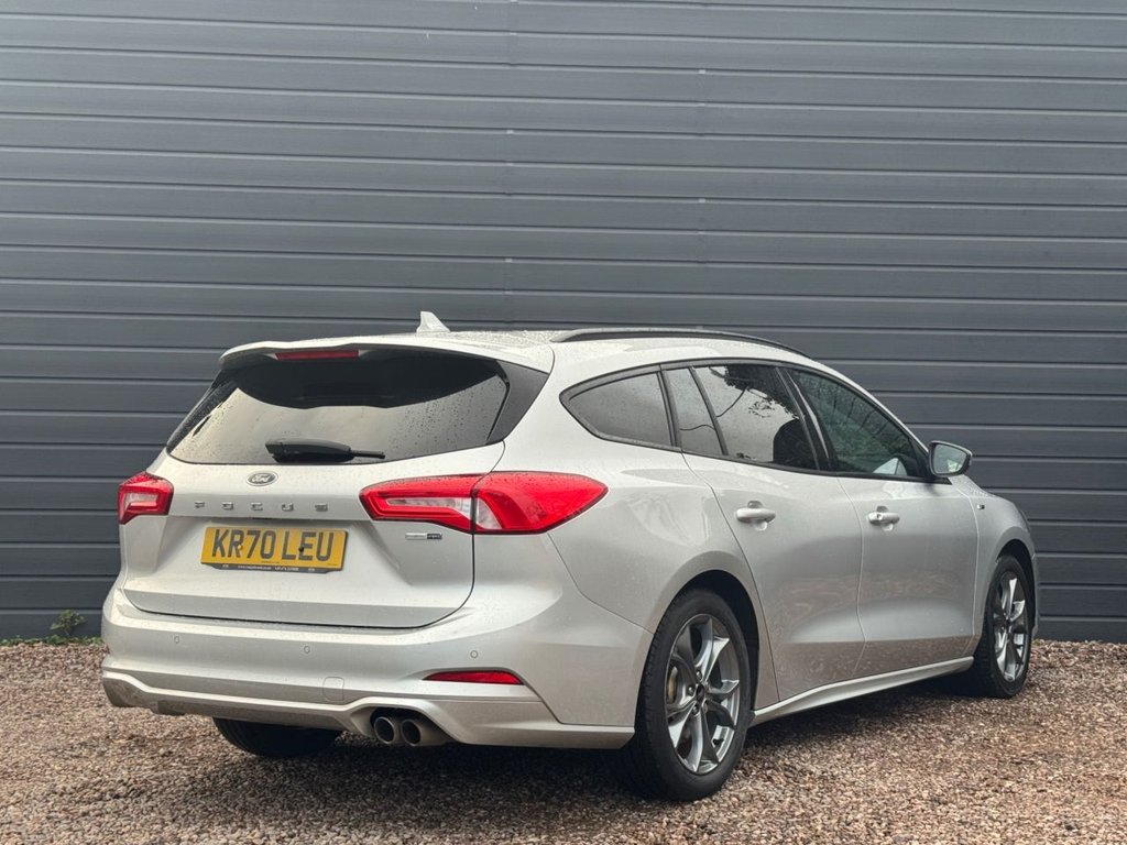 2020 Ford Focus — image 6