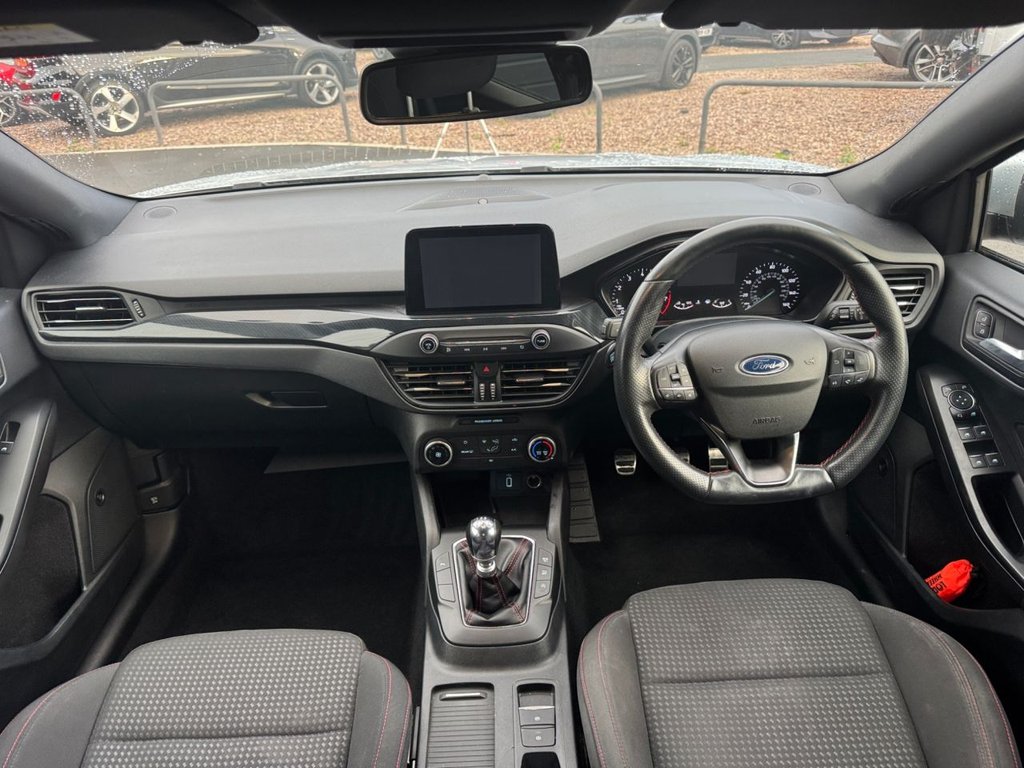 2020 Ford Focus — image 4