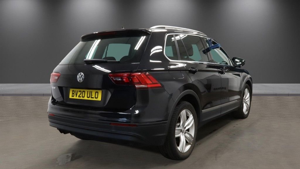 2020 Volkswagen Tiguan — image 4