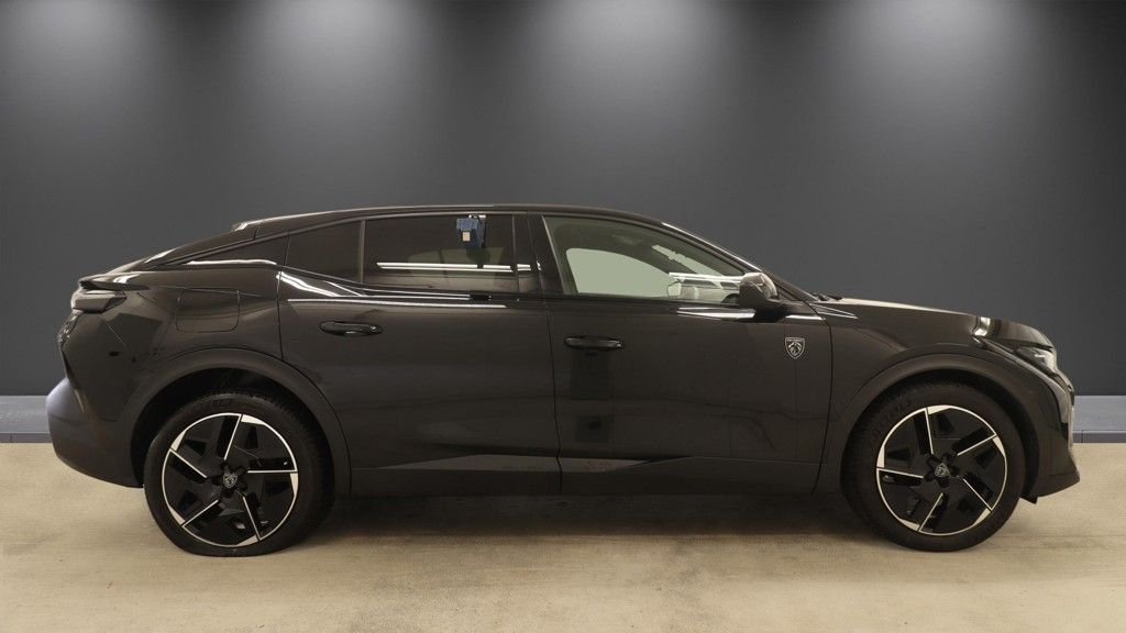 2024 Peugeot 408 — image 5