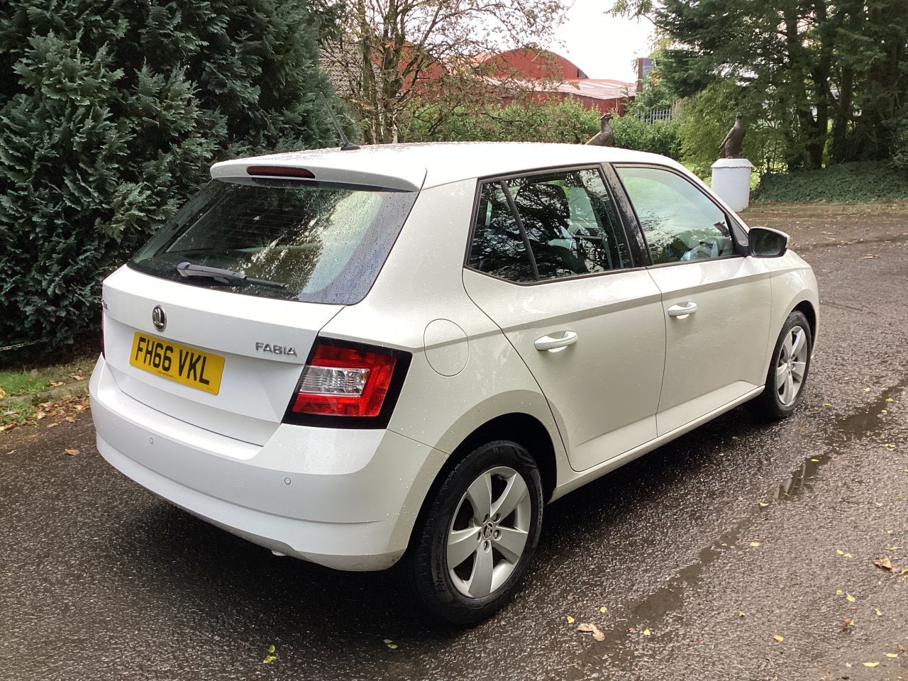 2017 SKODA FABIA 1.0 SE Hatchback 5dr Petrol Manual Euro 6 (s/s) (75 ps) - vehicle photo 11 for sale on PureCar