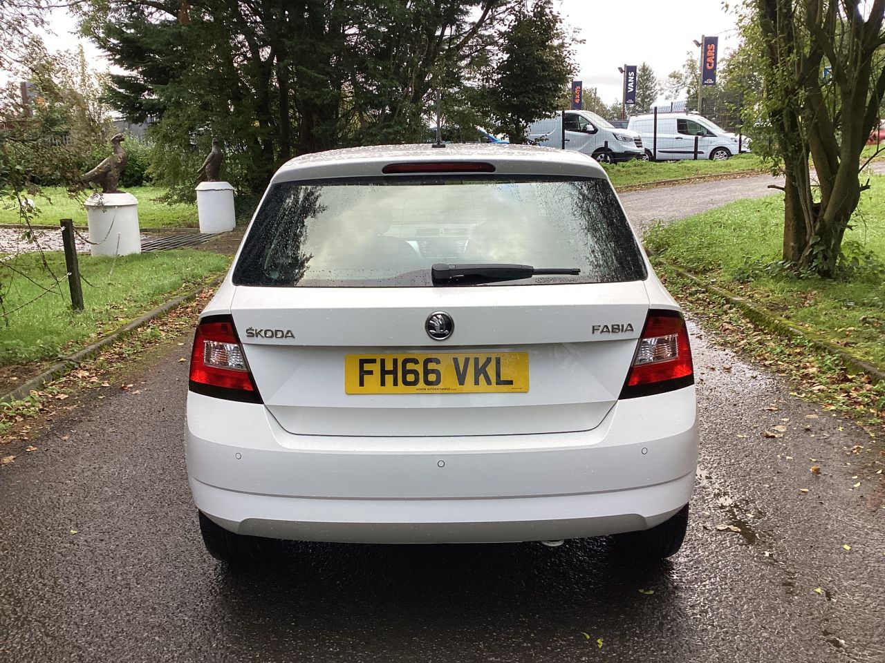 2017 SKODA FABIA 1.0 SE Hatchback 5dr Petrol Manual Euro 6 (s/s) (75 ps) - vehicle photo 12 for sale on PureCar