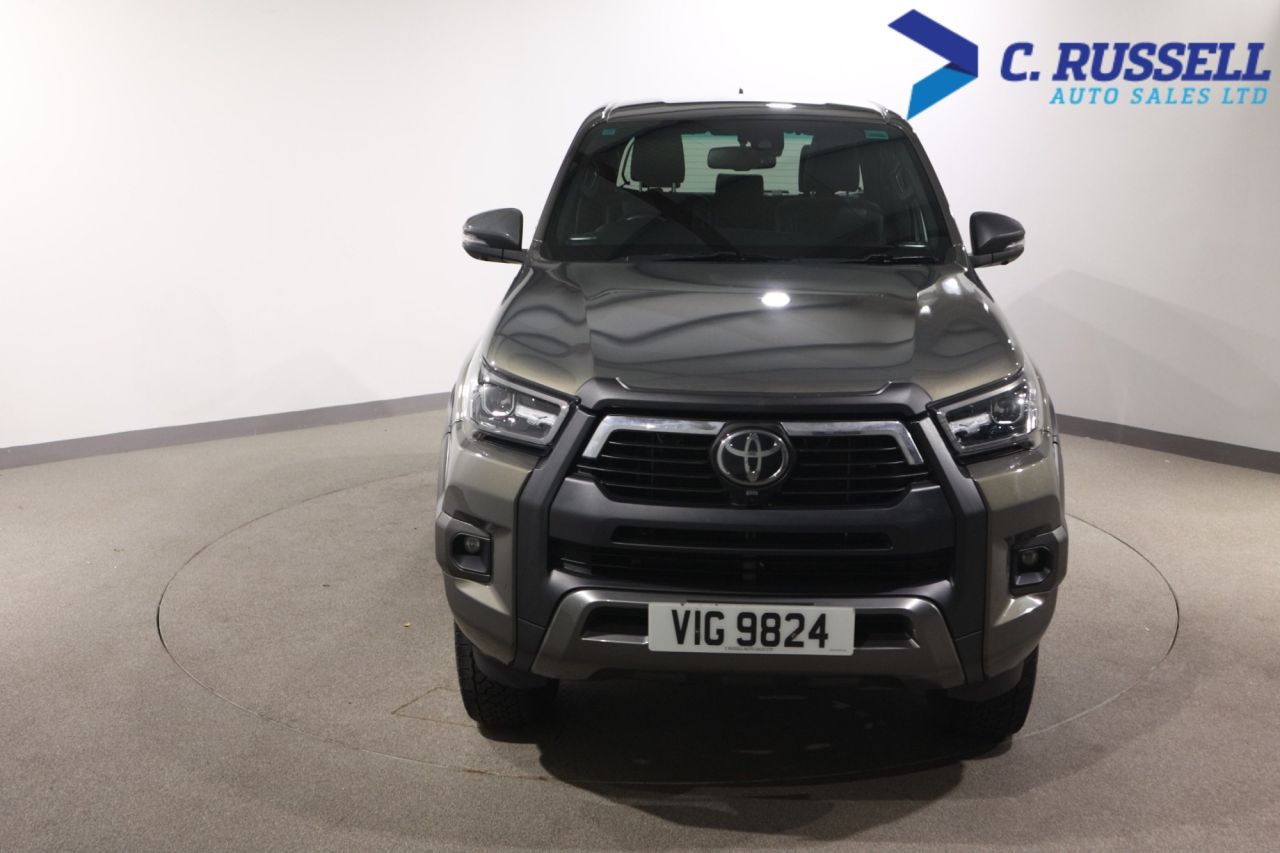 2022 TOYOTA HILUX 2.8 D-4D Invincible X Pickup Double Cab 4dr Diesel Auto 4WD Euro 6 (s/s) (2 - vehicle photo 3 for sale on PureCar