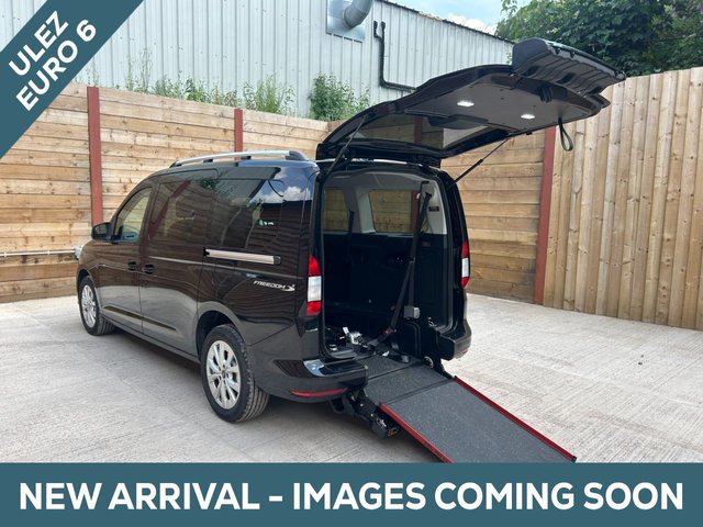 2023 Ford Grand Tourneo Connect