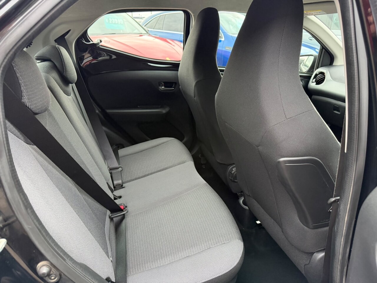 2021 TOYOTA AYGO 1.0 VVT-i x-play Hatchback 5dr Petrol Manual Euro 6 (s/s) (71 ps) ONLY 6407 - vehicle photo 23 for sale on PureCar