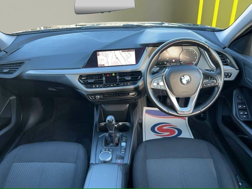 2020 BMW 1 SERIES 1.5 116d SE Hatchback 5dr Diesel Manual Euro 6 (s/s) (116 ps) - vehicle photo 15 for sale on PureCar