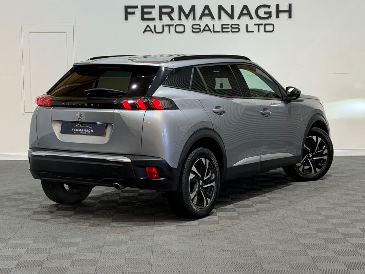 2021 PEUGEOT 1.5 BlueHDi Allure SUV 5dr Diesel Manual Euro 6 (s/s) (110 ps) - vehicle photo 6 for sale on PureCar