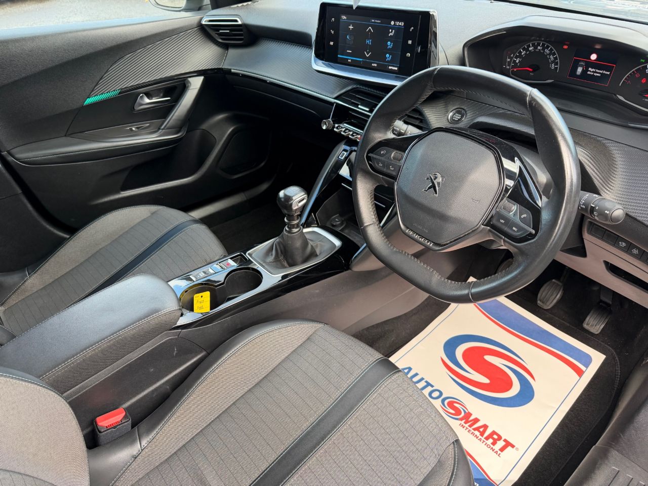 2021 PEUGEOT 1.5 BlueHDi Allure SUV 5dr Diesel Manual Euro 6 (s/s) (110 ps) - vehicle photo 9 for sale on PureCar