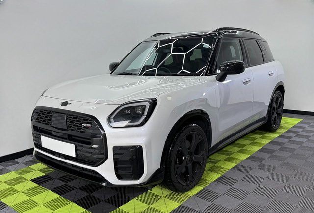 2025 Mini Countryman