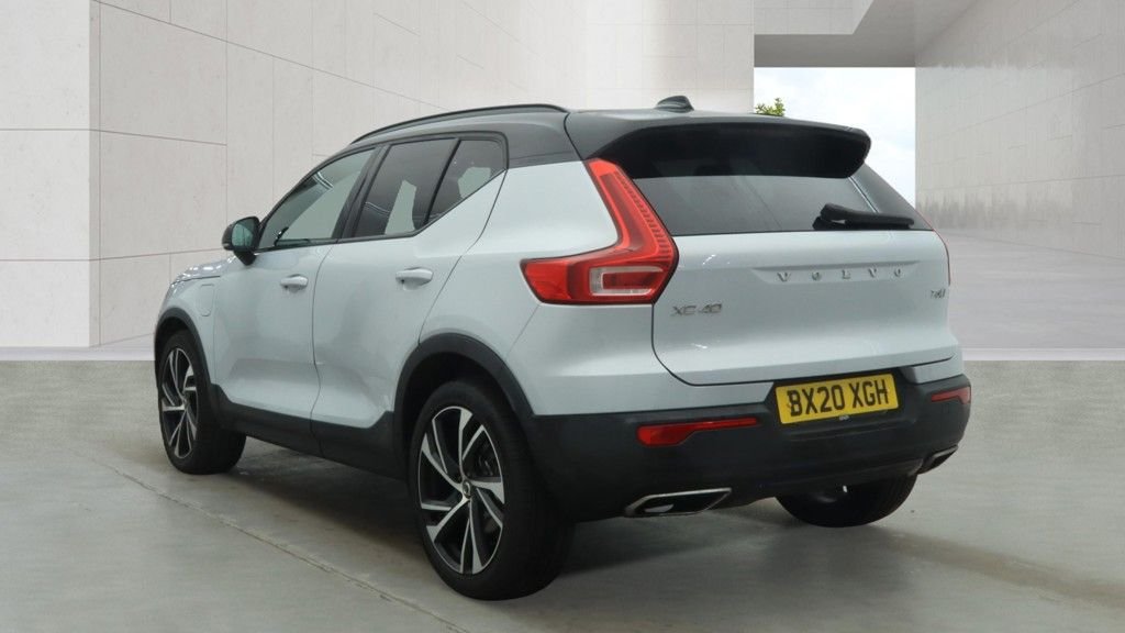 2020 Volvo XC40 — image 4