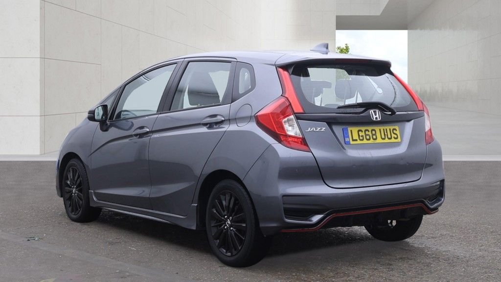 2018 Honda Jazz — image 4