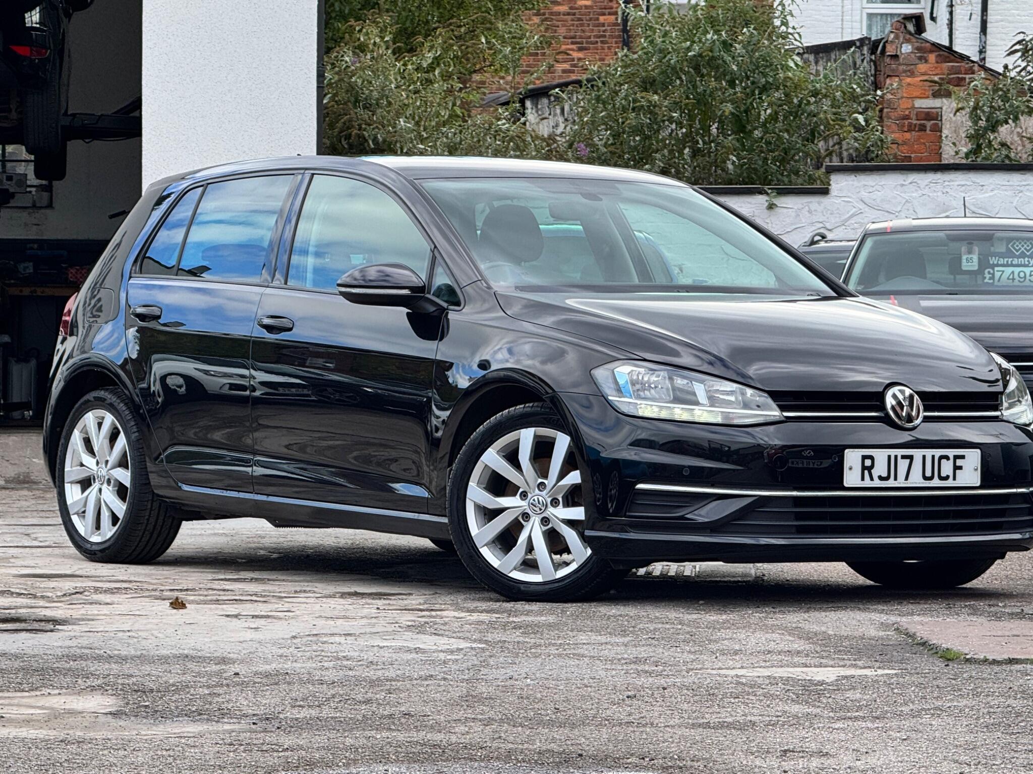 2017 Volkswagen Golf