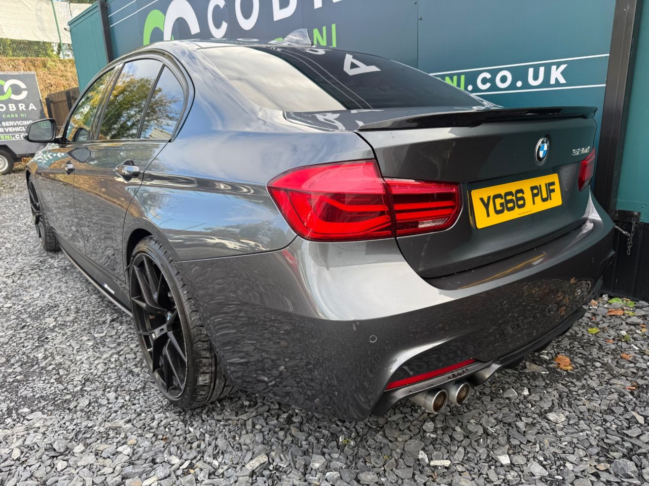 2016 BMW 3 SERIES 2.0 320d M Sport Saloon 4dr Diesel Auto Euro 6 (s/s) (190 ps) - vehicle photo 11 for sale on PureCar