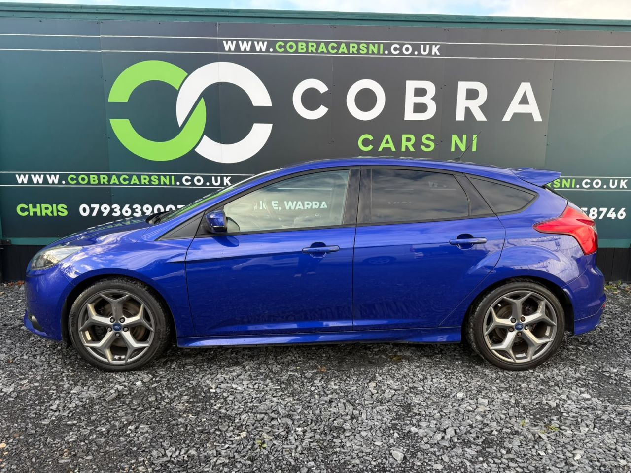 2014 FORD FOCUS 2.0T EcoBoost ST-2 Hatchback 5dr Petrol Manual Euro 5 (s/s) (250 ps) - vehicle photo 7 for sale on PureCar