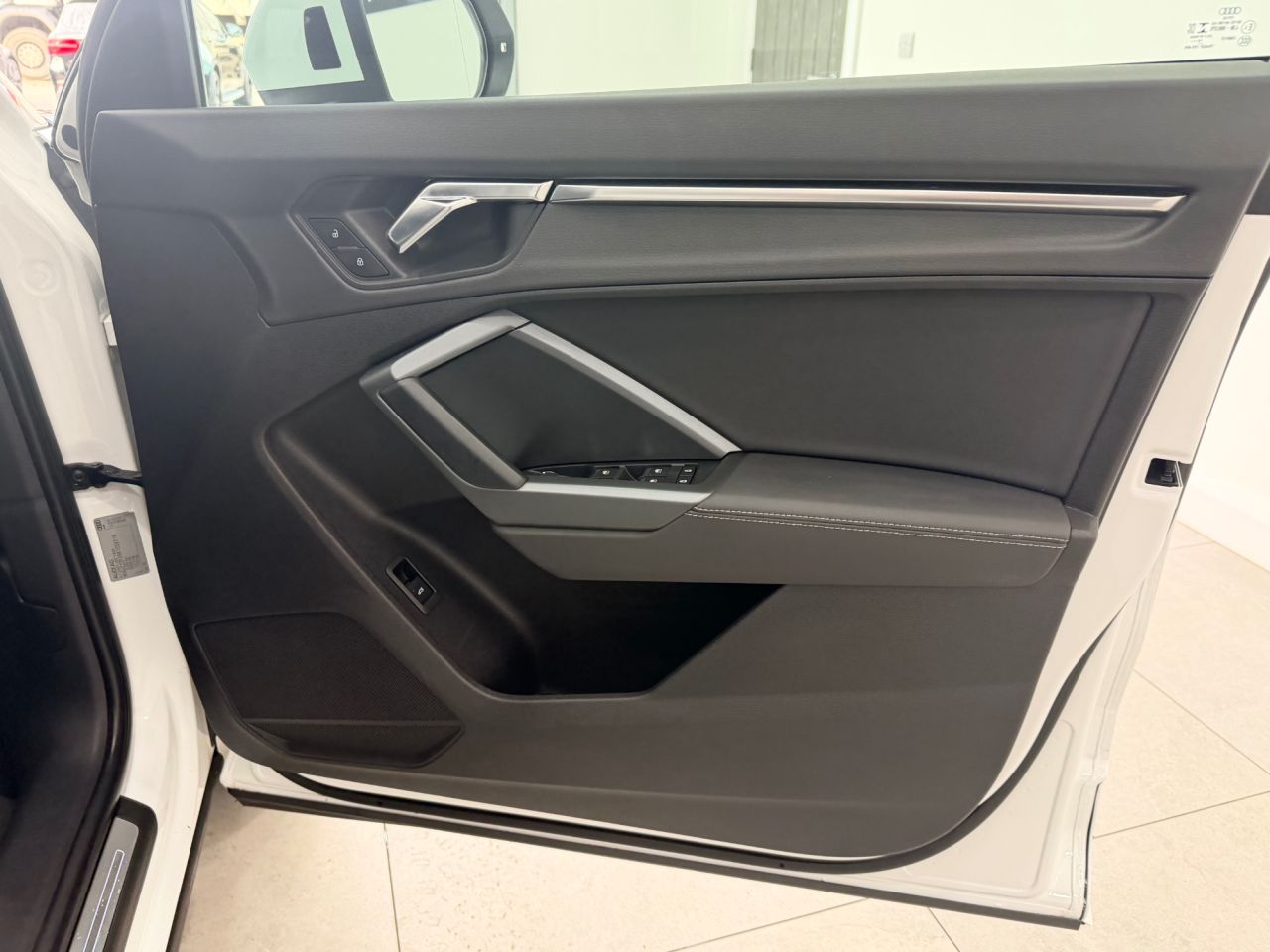 2019 AUDI Q3 S Line - vehicle photo 22 for sale on PureCar