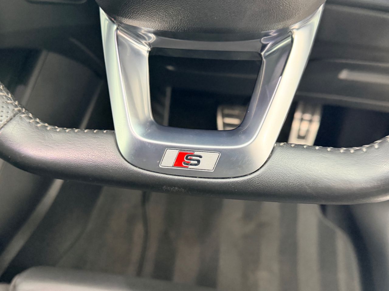 2019 AUDI Q3 S Line - vehicle photo 25 for sale on PureCar