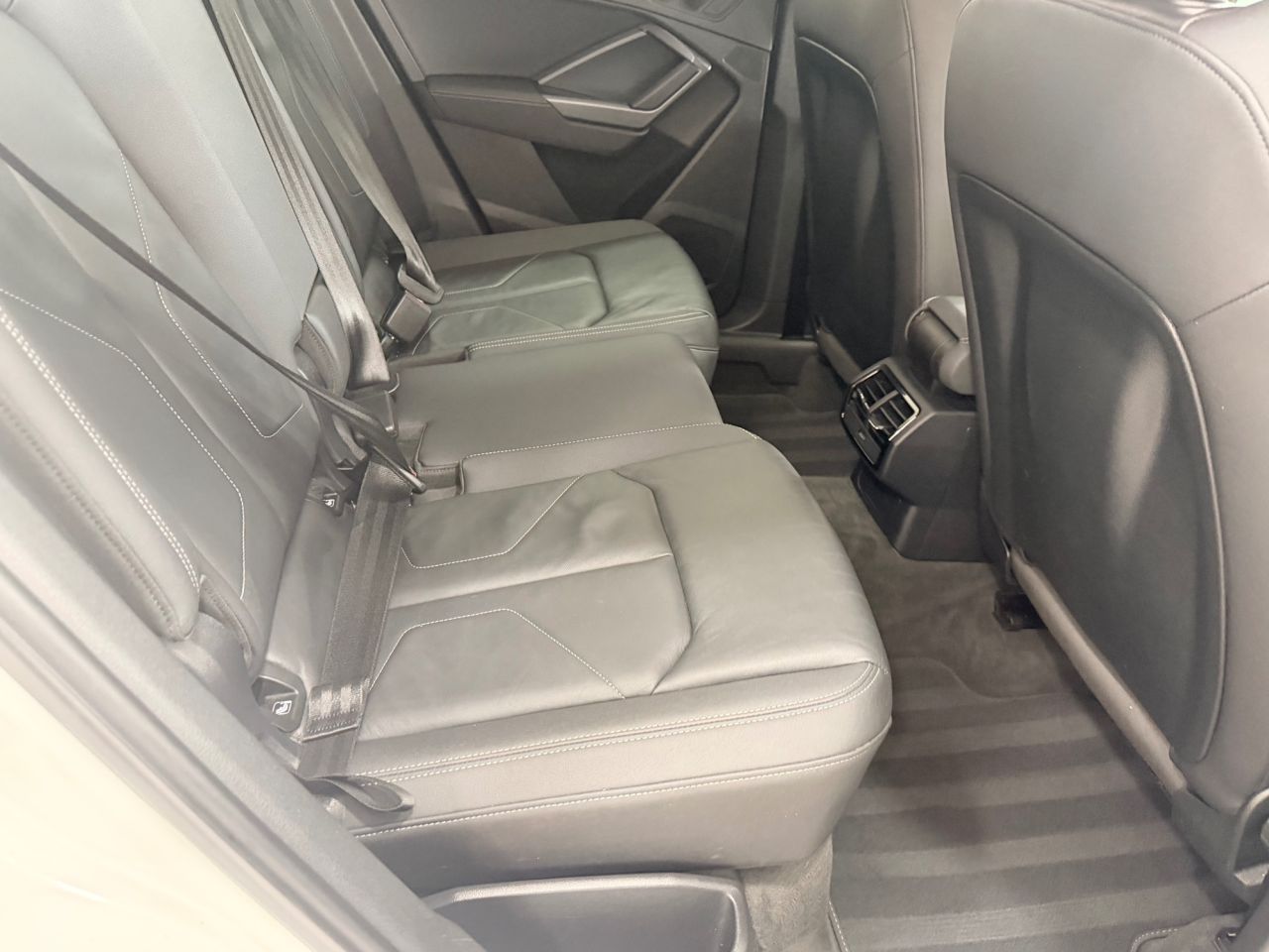 2019 AUDI Q3 S Line - vehicle photo 44 for sale on PureCar