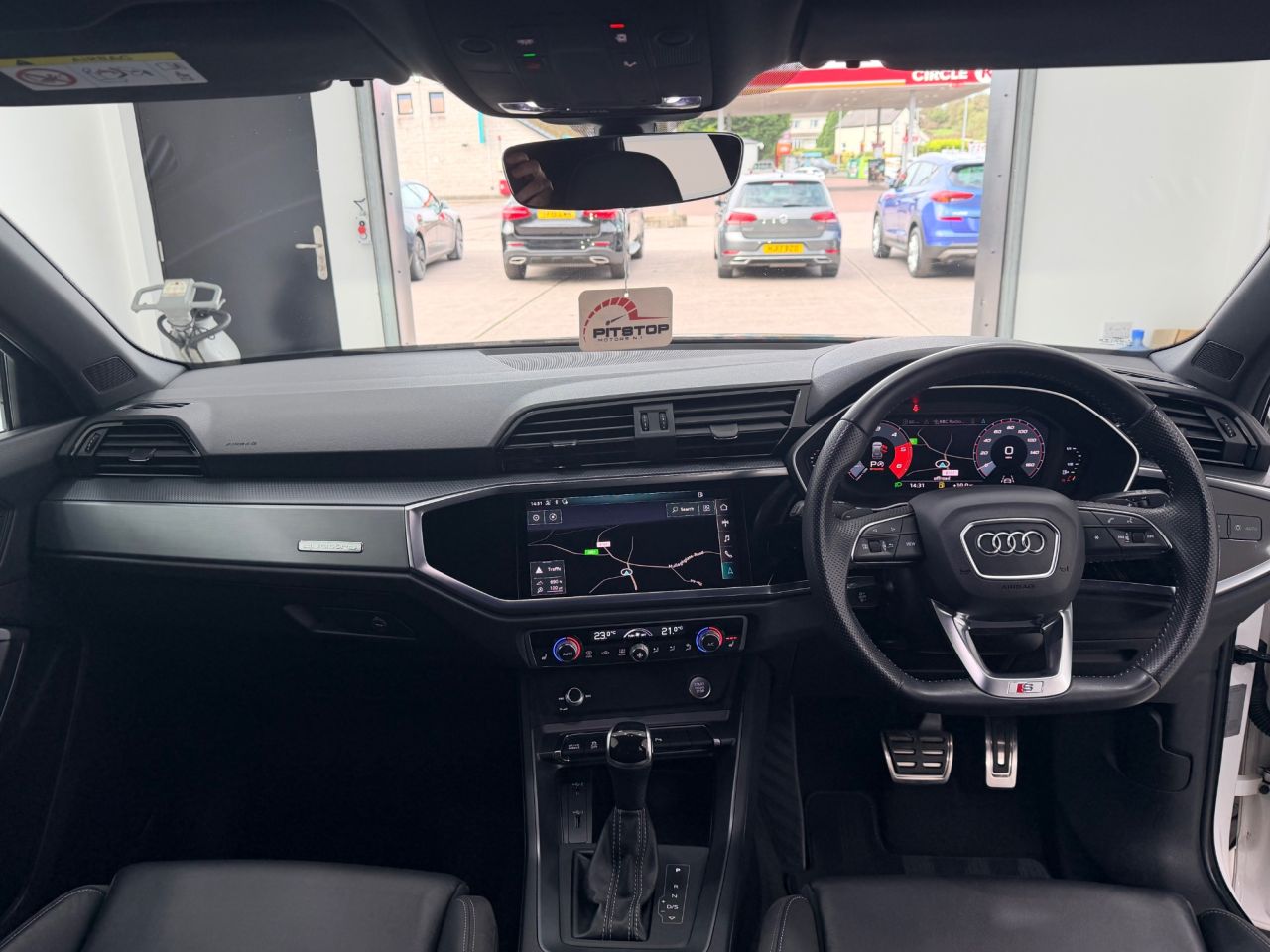 2019 AUDI Q3 S Line - vehicle photo 46 for sale on PureCar