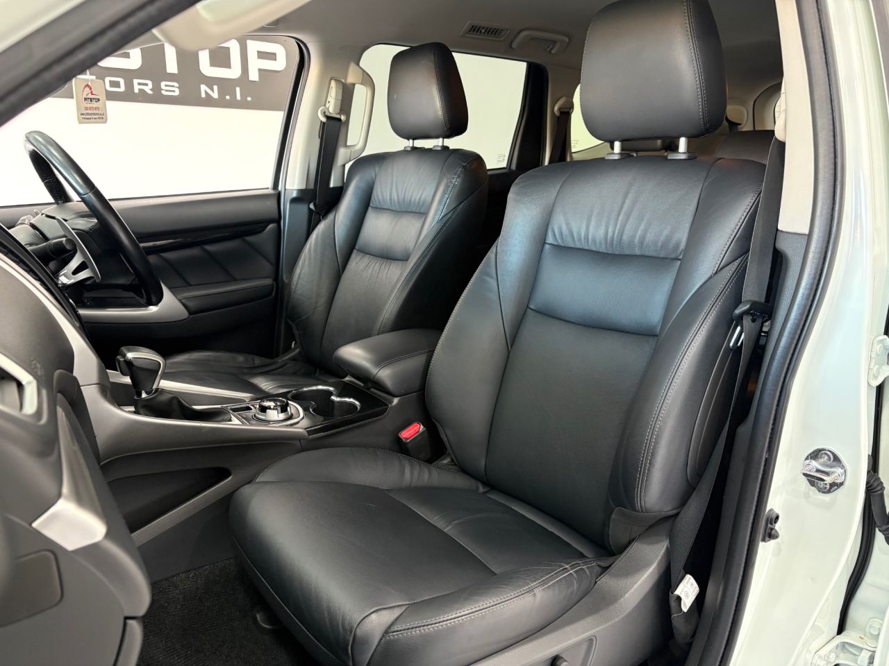 2019 MITSUBISHI SHOGUN SPORT 2.4D 4 SUV 5dr Diesel Auto 4WD Euro 6 (181 ps) - vehicle photo 28 for sale on PureCar