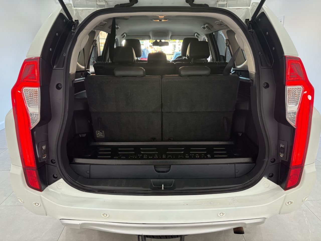 2019 MITSUBISHI SHOGUN SPORT 2.4D 4 SUV 5dr Diesel Auto 4WD Euro 6 (181 ps) - vehicle photo 55 for sale on PureCar
