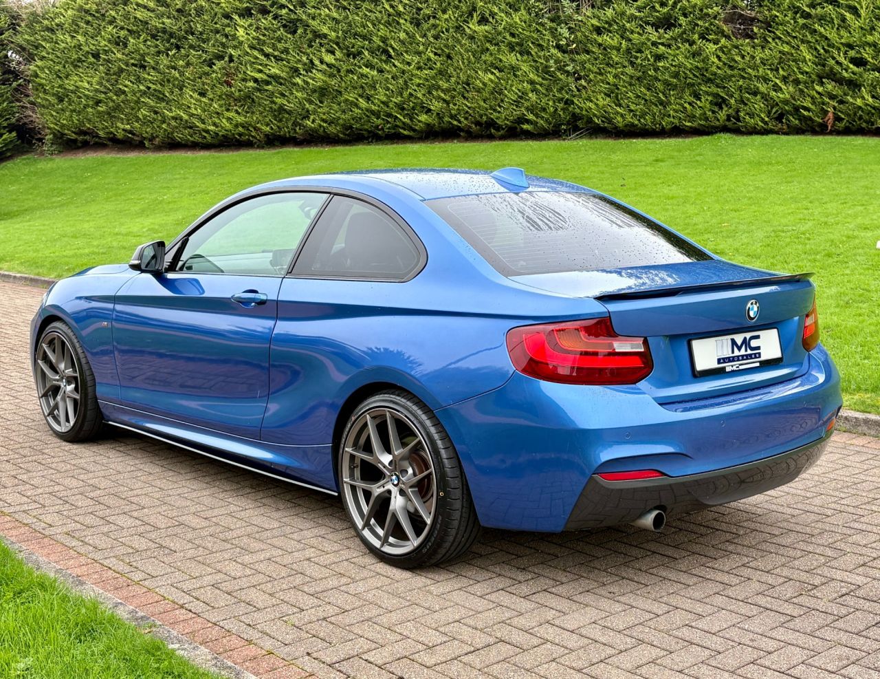 2014 BMW 2 SERIES 2.0 218d M Sport Coupe 2dr Diesel Manual Euro 6 (s/s) (143 ps) - vehicle photo 4 for sale on PureCar