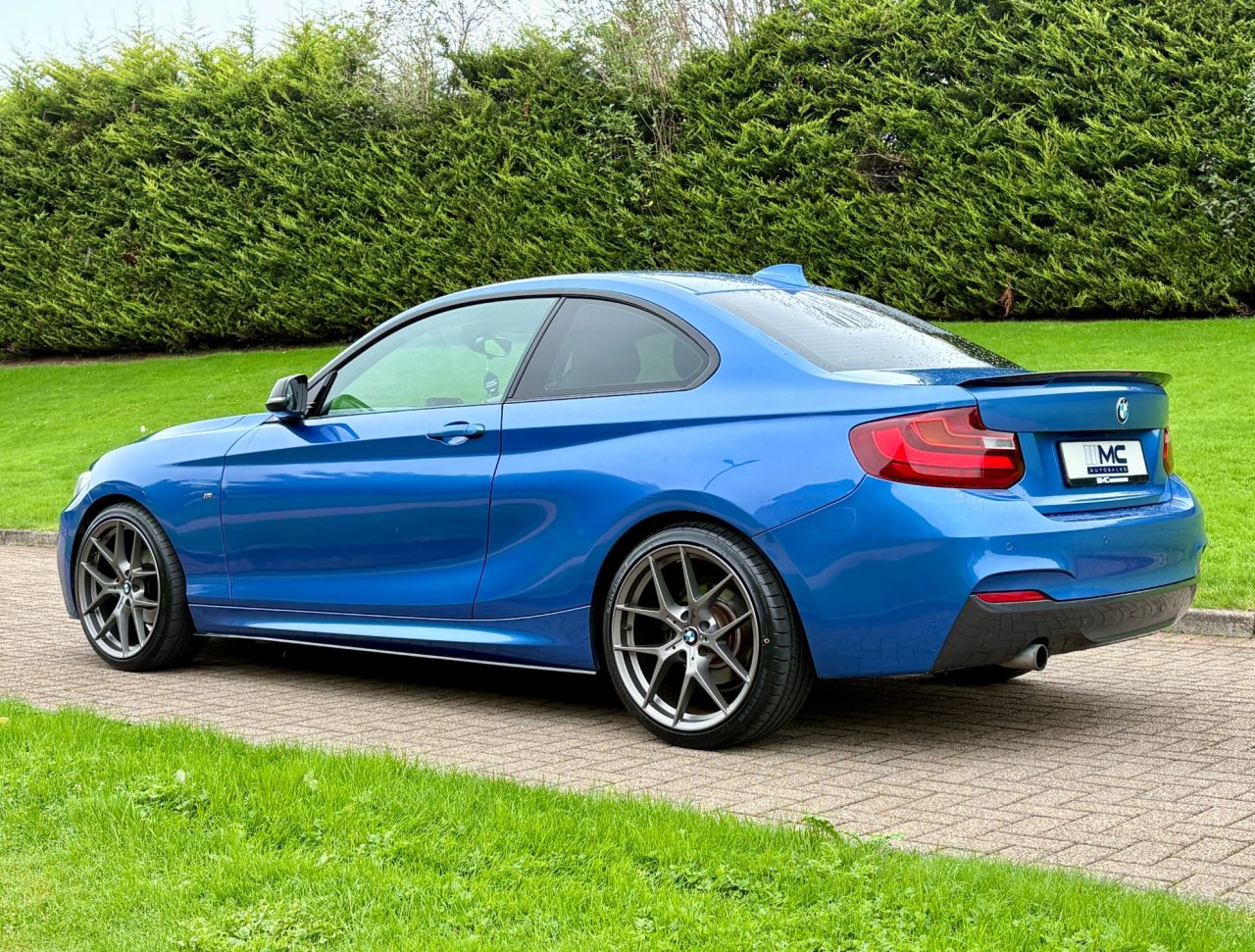 2014 BMW 2 SERIES 2.0 218d M Sport Coupe 2dr Diesel Manual Euro 6 (s/s) (143 ps) - vehicle photo 6 for sale on PureCar