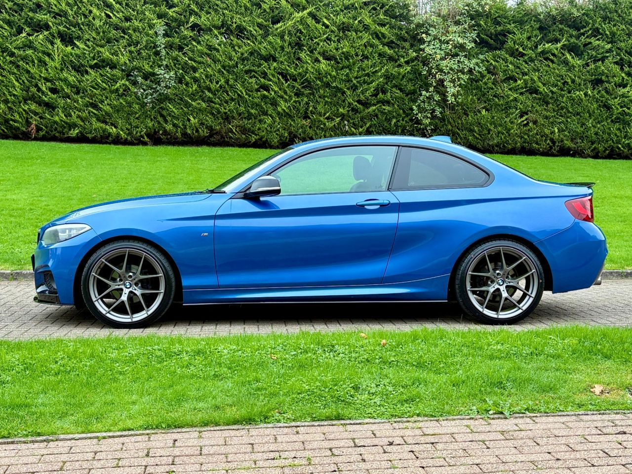 2014 BMW 2 SERIES 2.0 218d M Sport Coupe 2dr Diesel Manual Euro 6 (s/s) (143 ps) - vehicle photo 8 for sale on PureCar