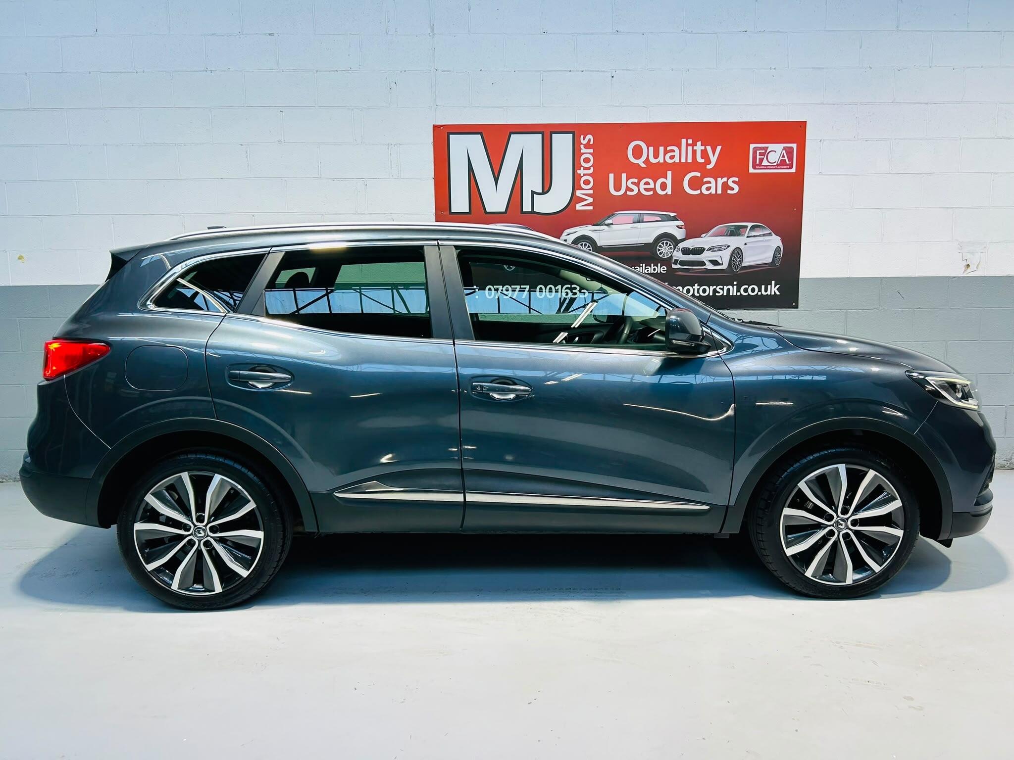 2019 RENAULT KADJAR 1.3 TCe Iconic EDC Euro 6 (s/s) 5dr - vehicle photo 4 for sale on PureCar