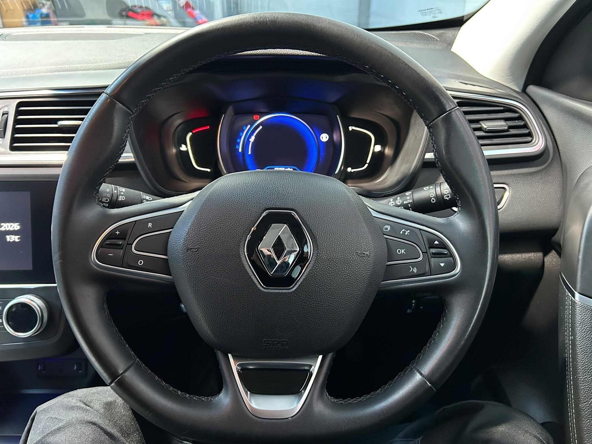 2019 RENAULT KADJAR 1.3 TCe Iconic EDC Euro 6 (s/s) 5dr - vehicle photo 21 for sale on PureCar