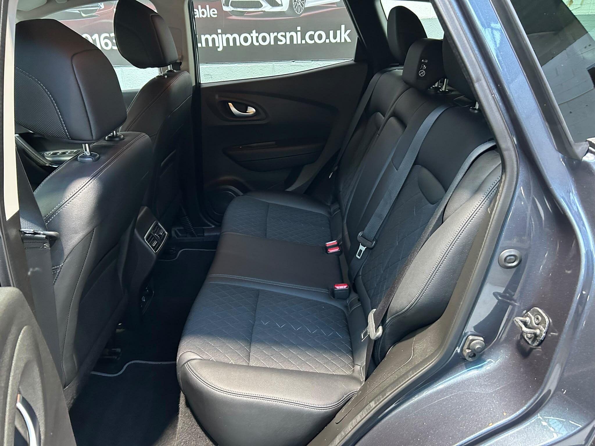 2019 RENAULT KADJAR 1.3 TCe Iconic EDC Euro 6 (s/s) 5dr - vehicle photo 22 for sale on PureCar