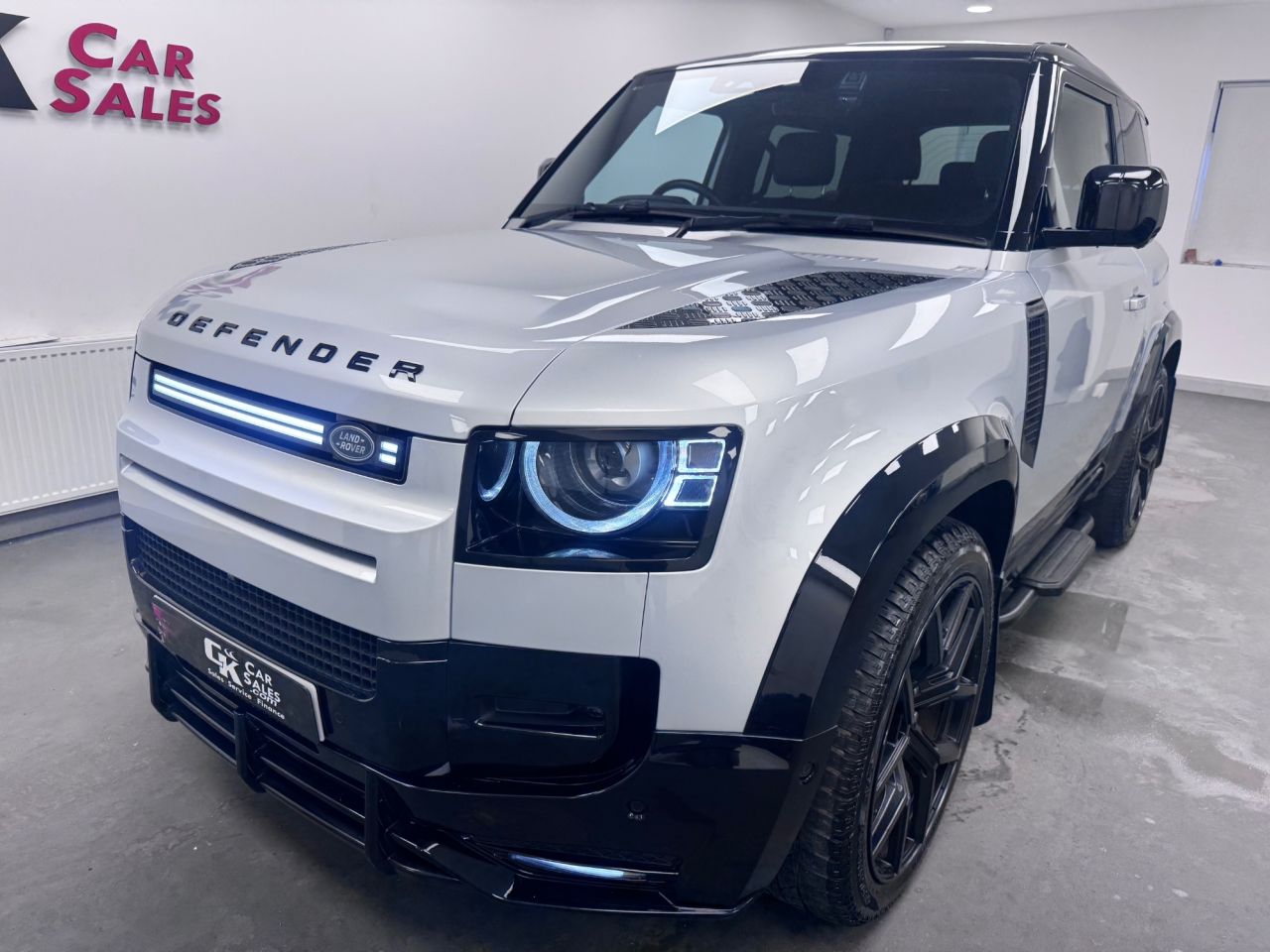 2024 LAND ROVER DEFENDER 90 3.0 D250 MHEV X-Dynamic HSE SUV 3dr Diesel Auto 4WD Euro 6 (s/s) (250 ps) 2 - vehicle photo 2 for sale on PureCar