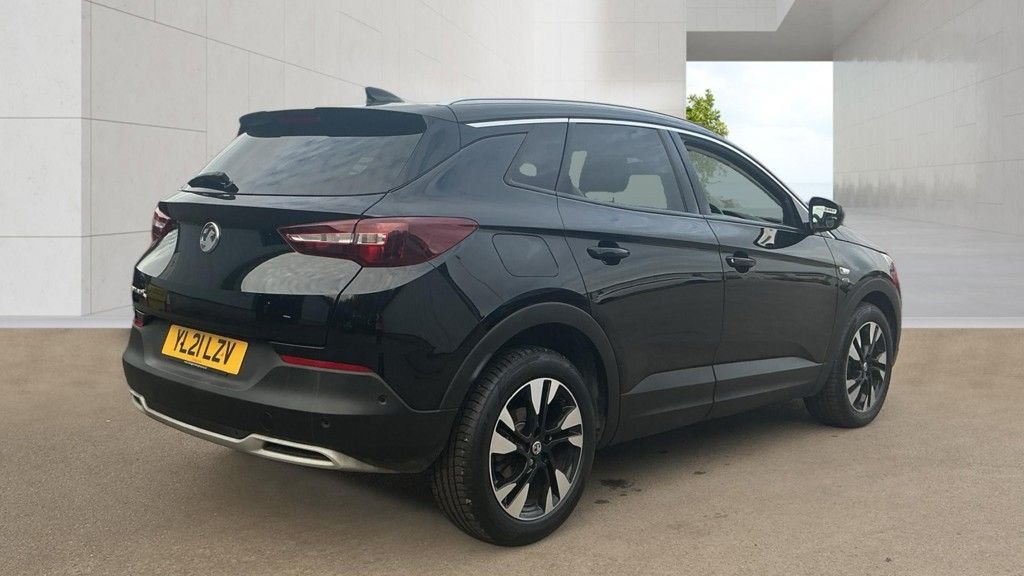 2021 Vauxhall Grandland X — image 4