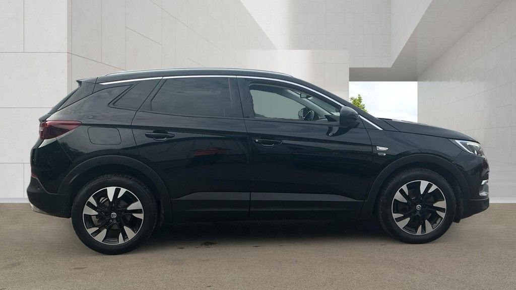 2021 Vauxhall Grandland X — image 5