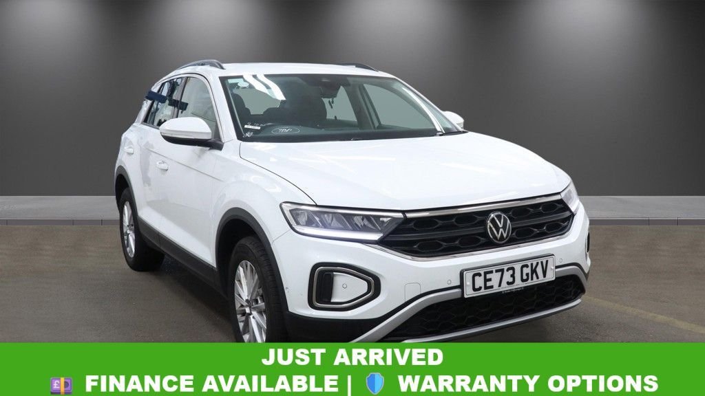 2023 Volkswagen T-Roc — image 1