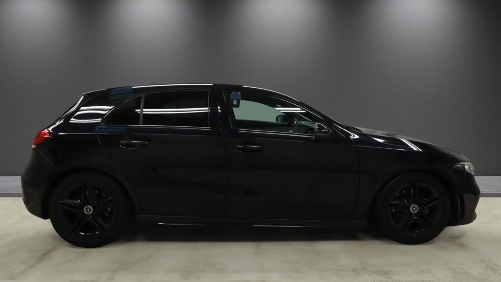 2019 Mercedes-Benz A-Class — image 5