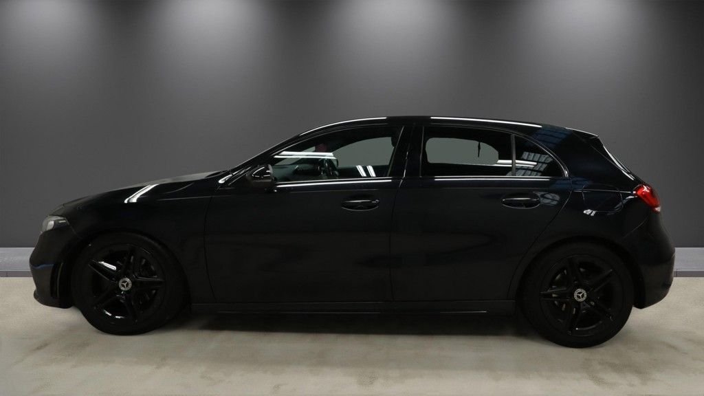 2019 Mercedes-Benz A-Class — image 6