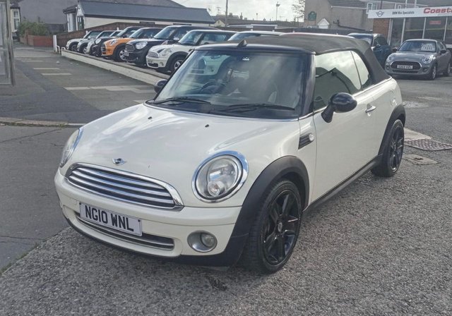 2010 MINI Convertible