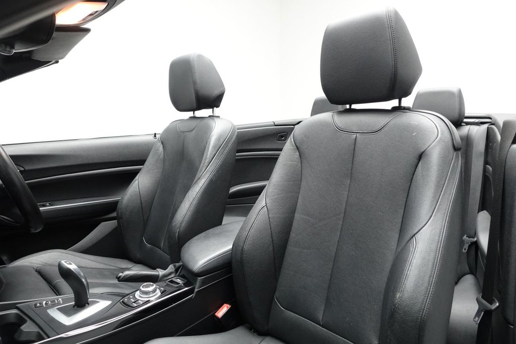 2016 BMW 2 Series — image 11