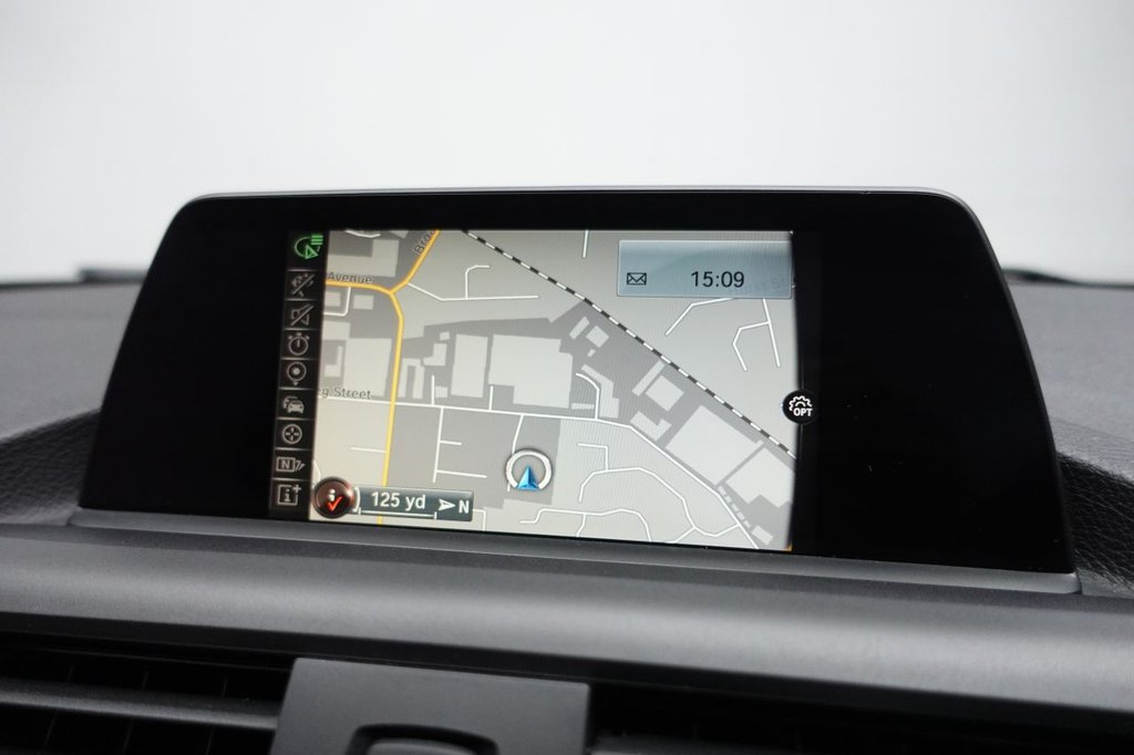 2016 BMW 2 Series — image 2